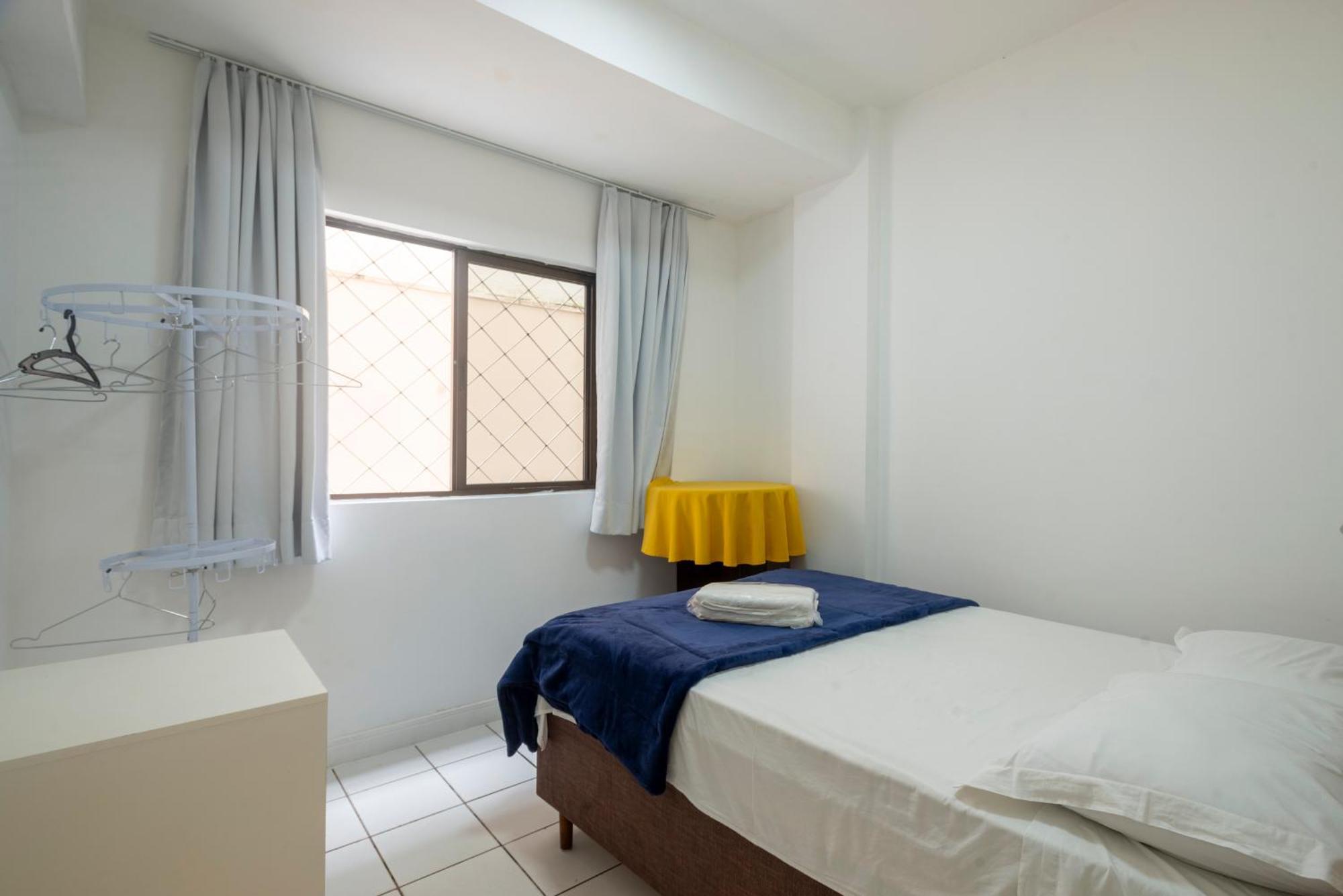 01 1 Quarto, Centro Bc Apartamento
