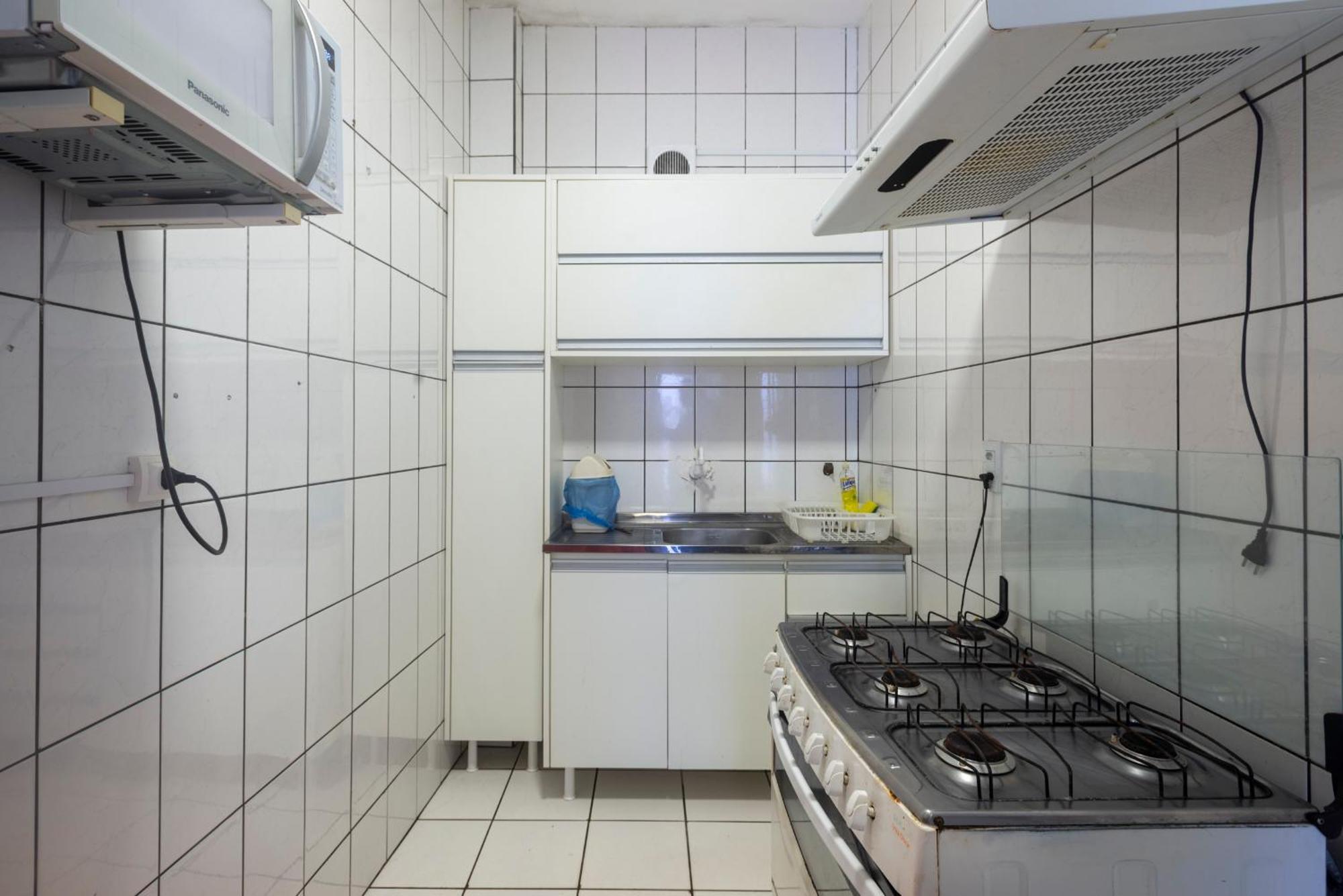01 1 Quarto, Centro Bc